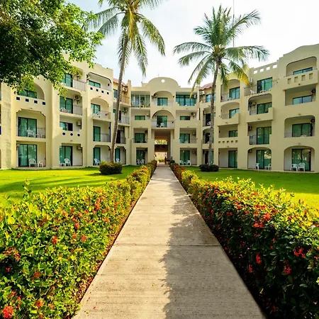 Grand Decameron Complex Bucerias, A Trademark All-Inclusive Resort-3