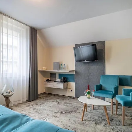 Max Health Resort Spa-3