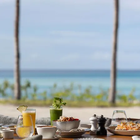 So/ Maldives-2