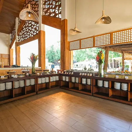 Bluewater Maribago Beach Resort-2