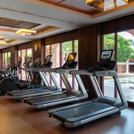 Centara Grand Beach Resort Phuket-3