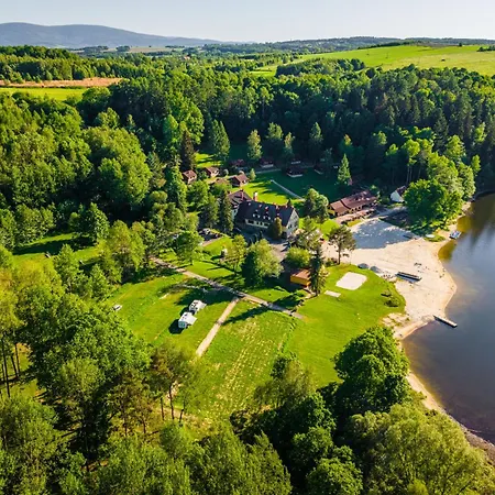 Zloty Potok Resort Oferta Lato 2026 Domki Nad Jeziorem Zlotnickim Prywatna Plaza Camping Pokoje Tuz Przy Lesie Oraz Restauracja-3