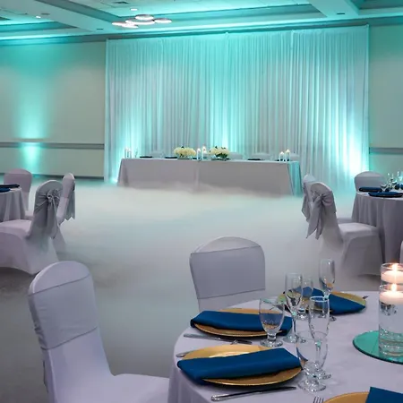 Crowne Plaza Melbourne-Oceanfront By Ihg-2
