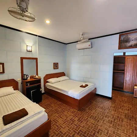 Coral Resort & Bungalows-2