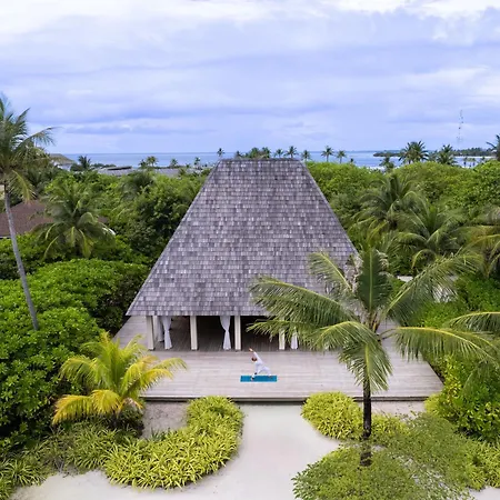 Kuda Villingili Maldives, Free Return Transfers 03 Nights & Above-3