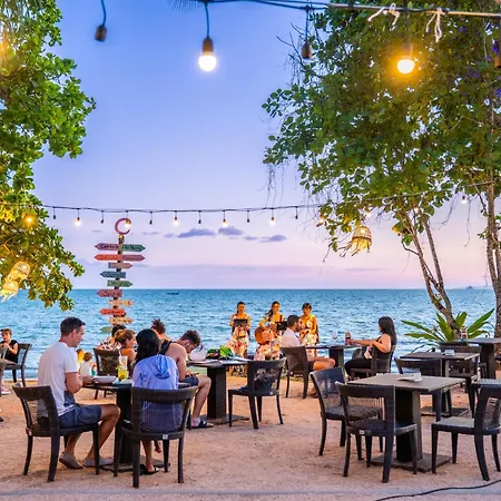 Centara Ao Nang Beach Resort & Spa Krabi-3