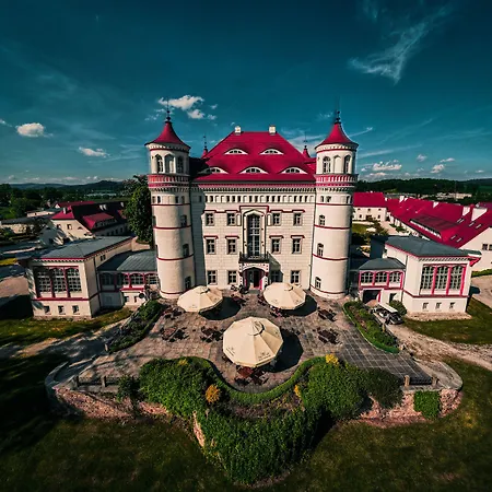 Palac Wojanow-3