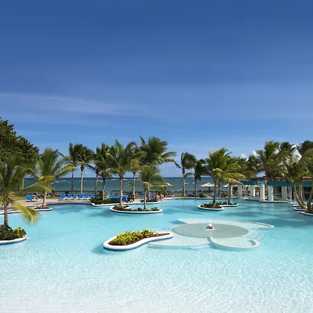 Coconut Bay Beach Resort & Spa All Inclusive-3
