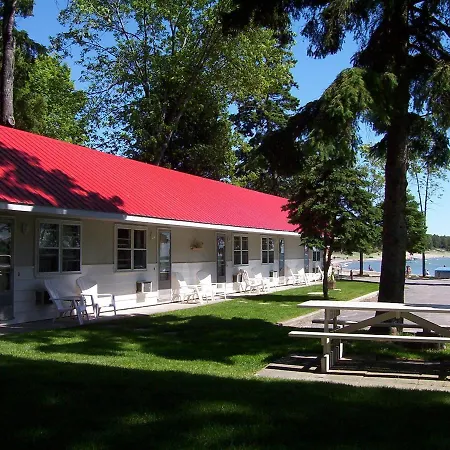 Balm Beach Resort And Motel-3