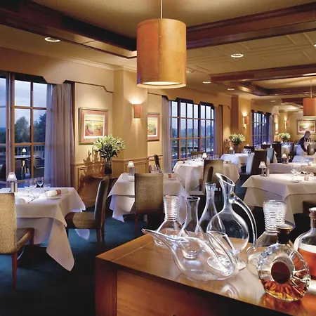 Country Club Tasmania-3