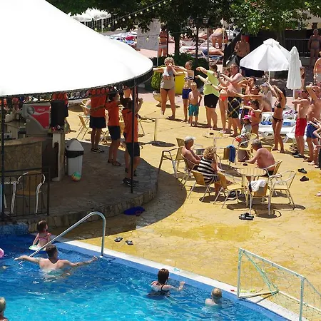 Bella Vista Beach Club-3