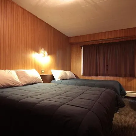 Miette Hot Springs Bungalows-2