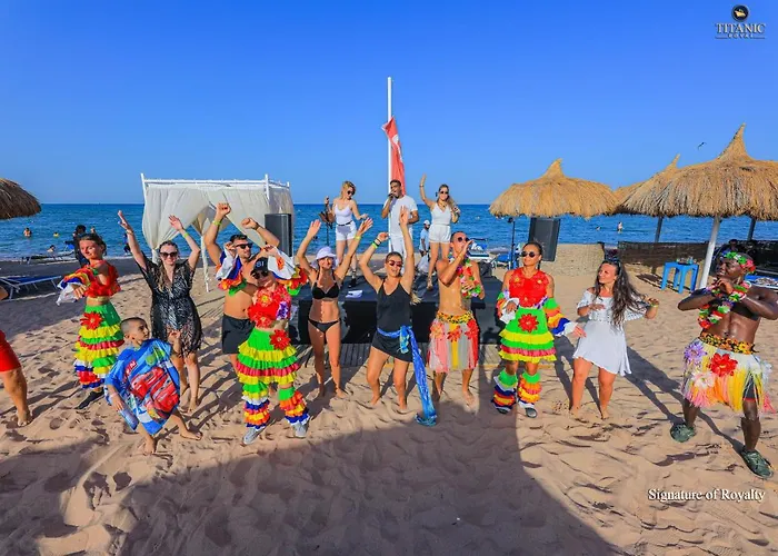 Hotel Titanic Royal-Families And Couples Only à Hurghada