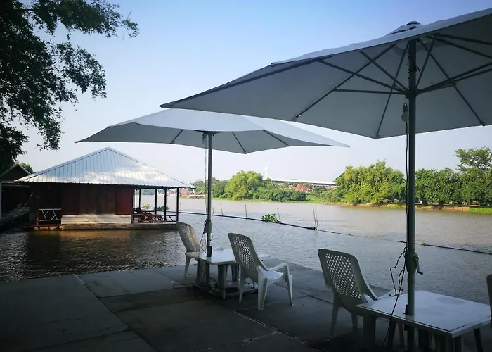 River Marina Resort
