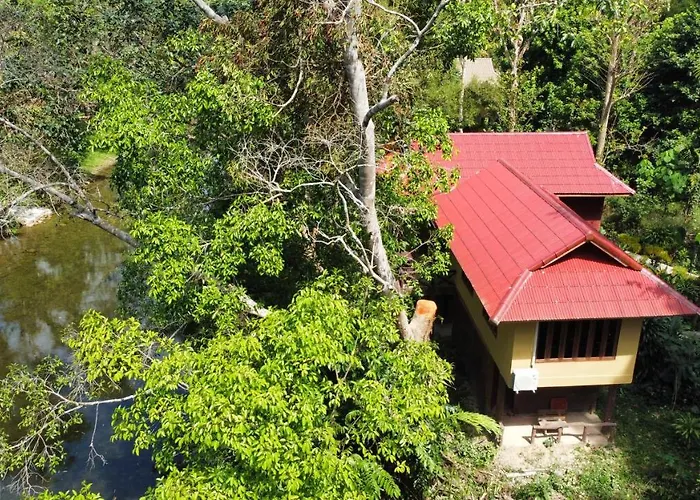 Art'S Riverview Lodge Khao Sok National Park