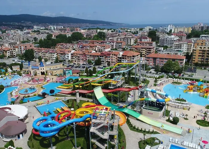 Aqua Nevis Hotel & Aqua Park