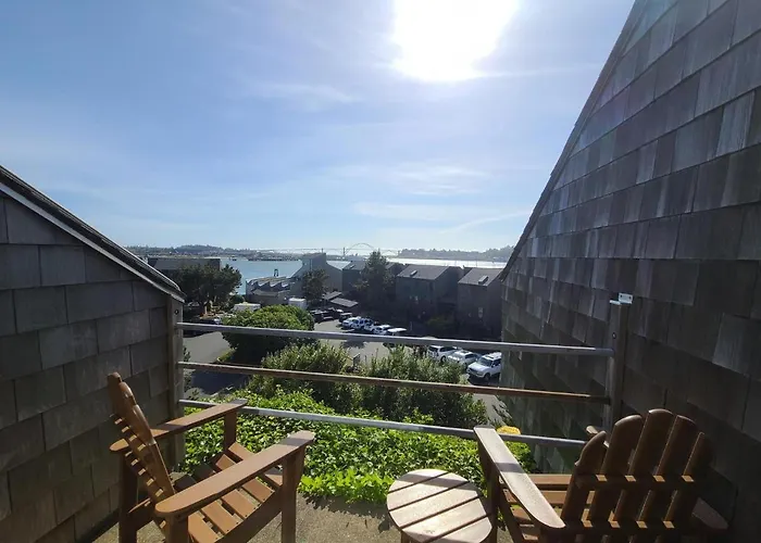 Embarcadero Resort Newport