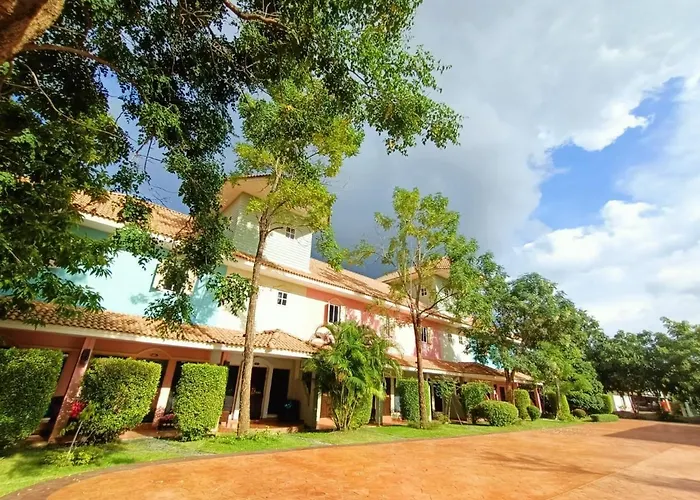 P.Paradise Hotel