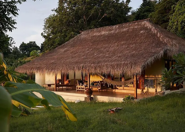 Pearl Beach Resort Gili Asahan