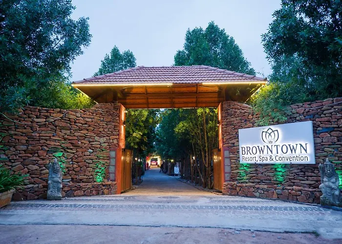 Brown Town & Spa