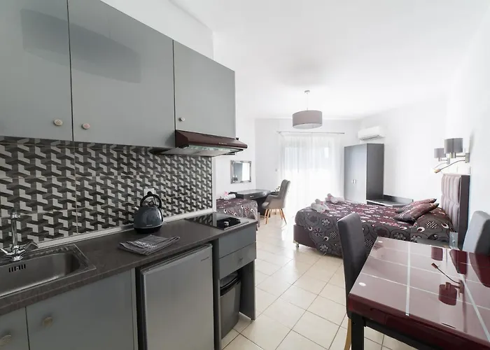 Anelia Boutique Studios & Apartments