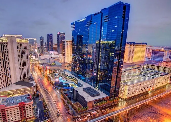 Suites At Elara Las Vegas Center Strip-No Resort Fees