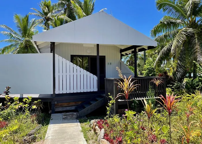 Aitutaki Village