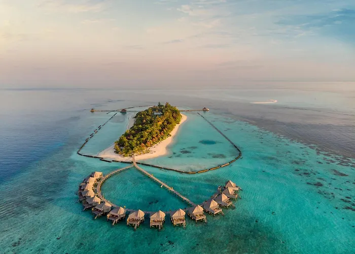 Komandoo Island Resort & Spa (Adults Only)
