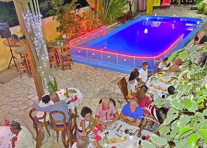 Hôtel Restaurant Coco Lodge Majunga