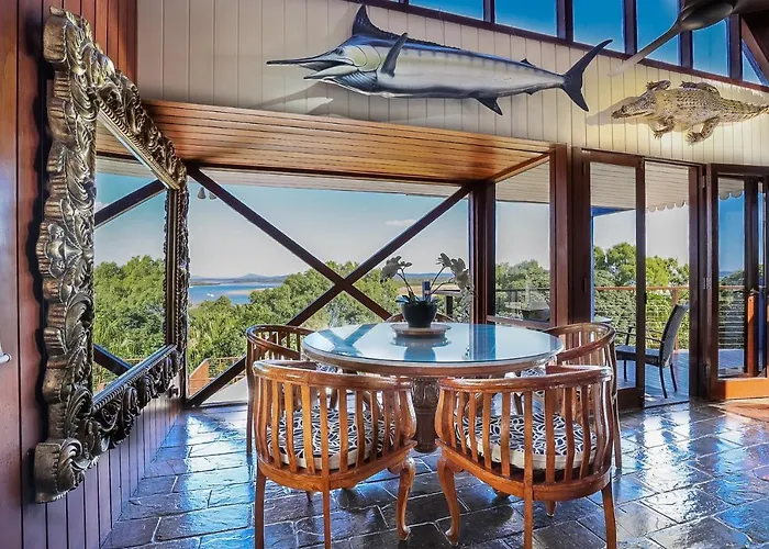 1770 Sovereign Lodge Retreat