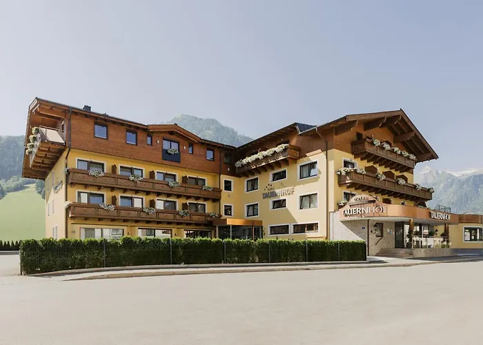 Hotel Tauernhof