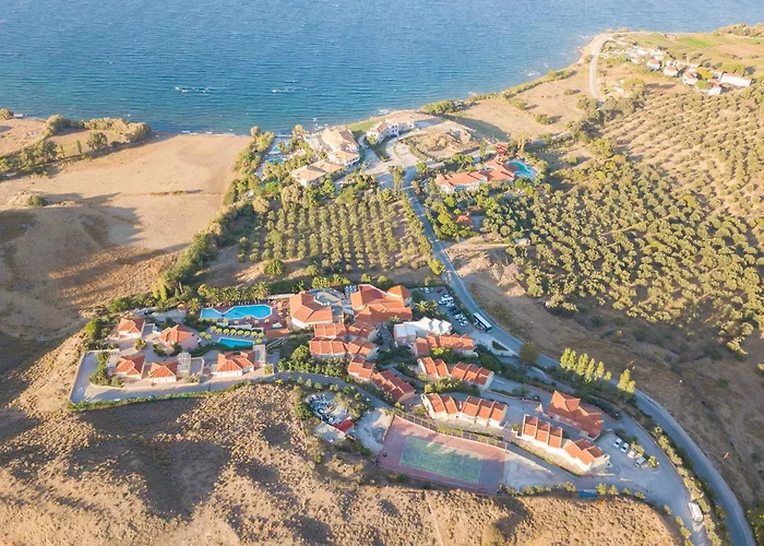 Sunrise Resort Hotel Mythimna