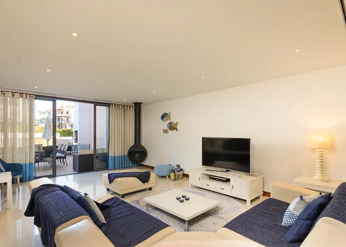 Vale Do Lobo Resort