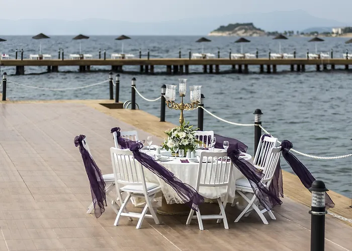 Le Bleu Hotel & Resort Kusadası