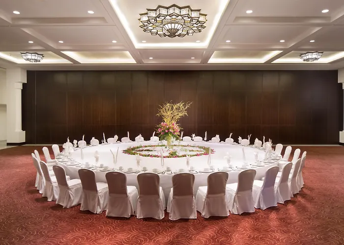 Bahi Ajman Palace Hotel