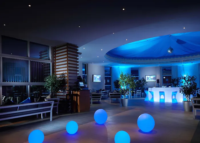 Grand Millennium Al Wahda Hotel&Executive Apartments Abu Dhabi