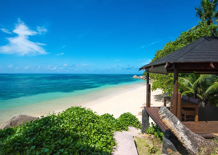 Coco De Mer Hotel And Black Parrot Suites