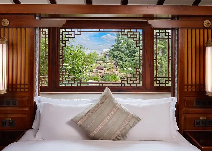 Intercontinental Lijiang Ancient Town Resort By Ihg