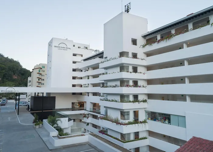 Grand Park Royal Puerto Vallarta