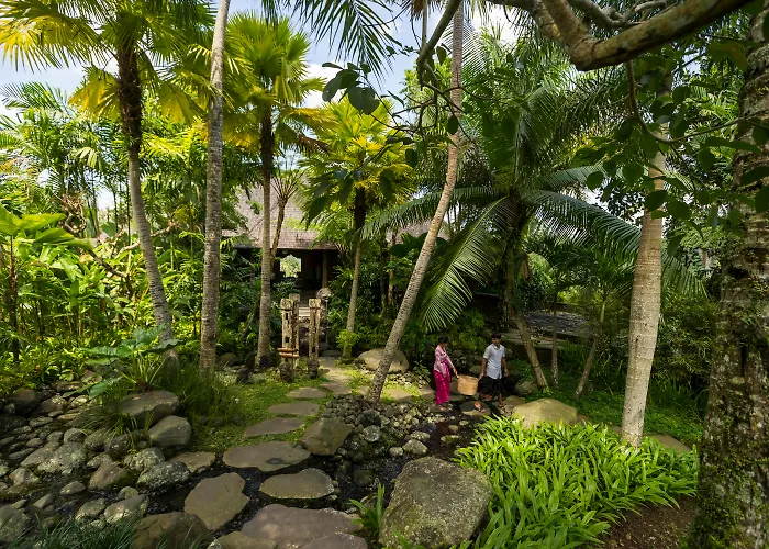Adiwana Dara Ayu Villas