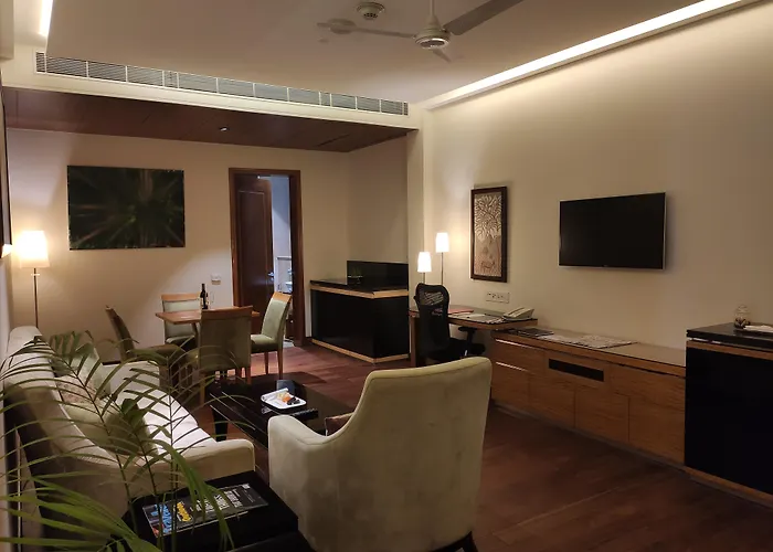 Taj Damdama Lake Resort & Spa, Gurugram