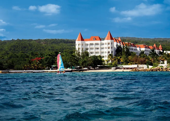 Bahia Principe Escape Runaway Bay (Adults Only)