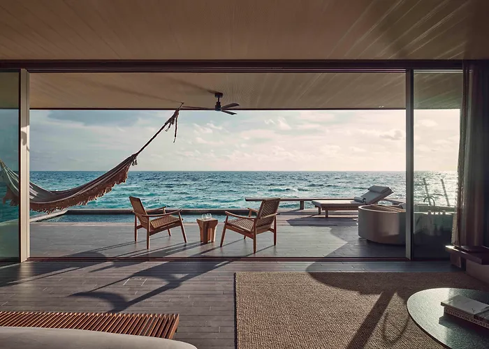 Patina Maldives, Fari Islands Hotel Gaafaru