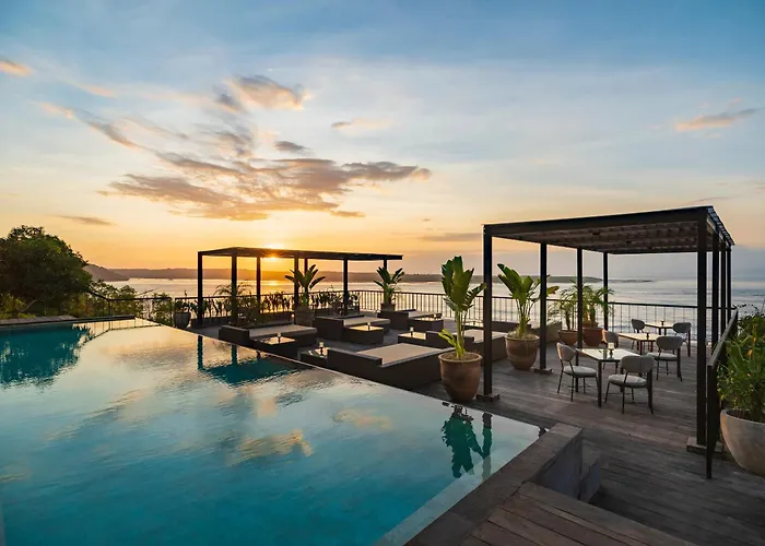 Adiwana Warnakali Resort Toyapakeh