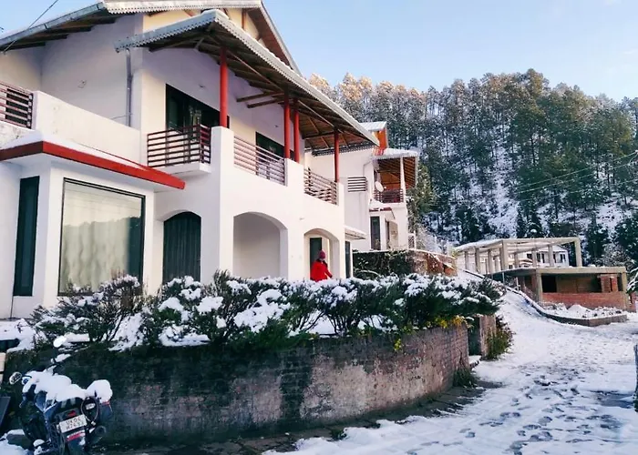 Just Naturals Wellness Resort Nainital