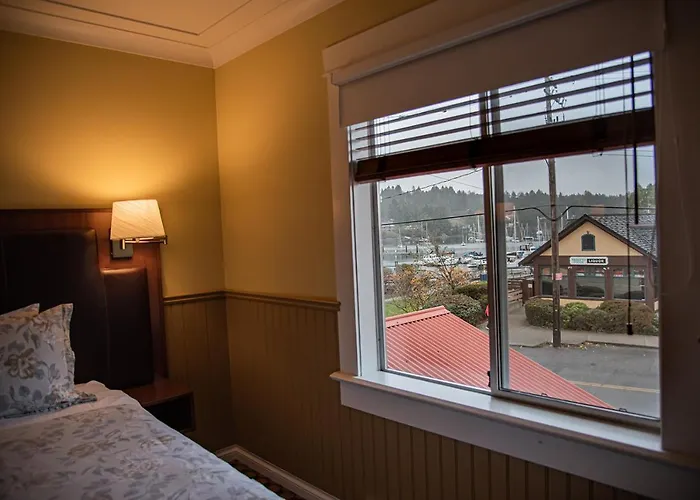 Salt Spring Inn