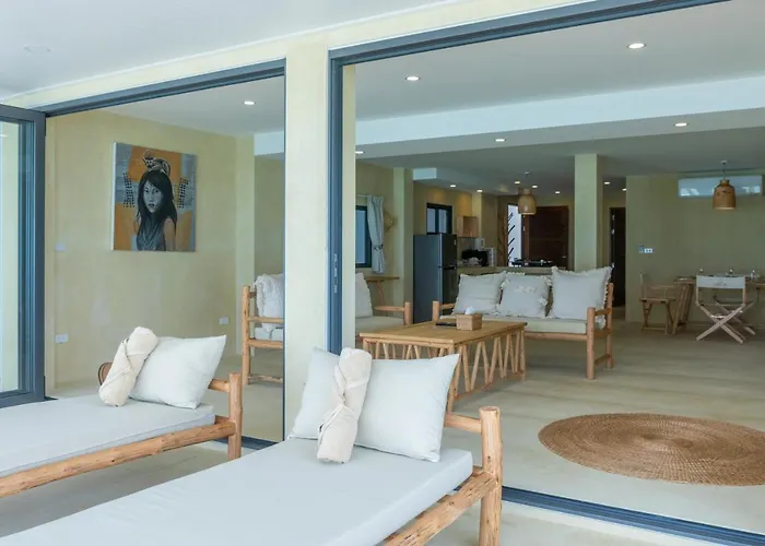 Riviera Beach Hotel