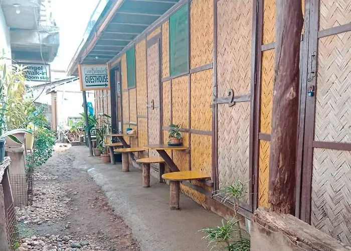 Coron Backpacker Guesthouse