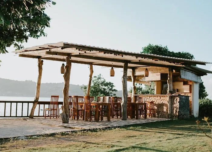 Dini D'Nusa Lembongan