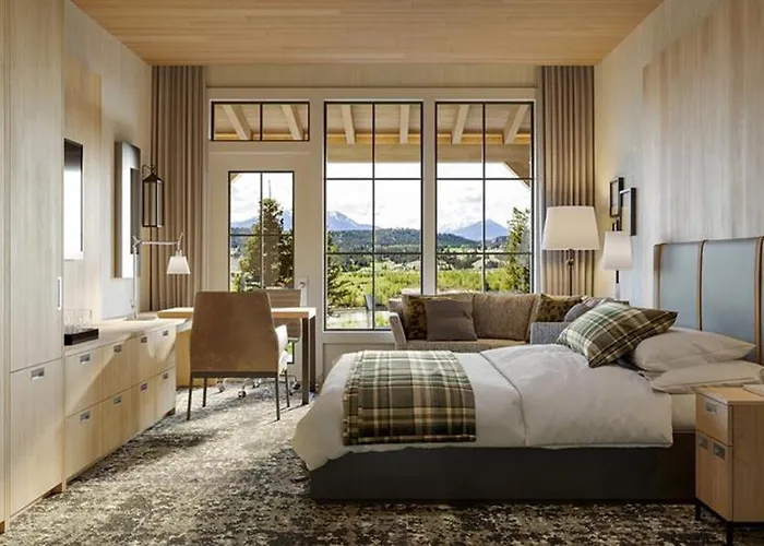 Headwaters Lodge At Eagle Ranch